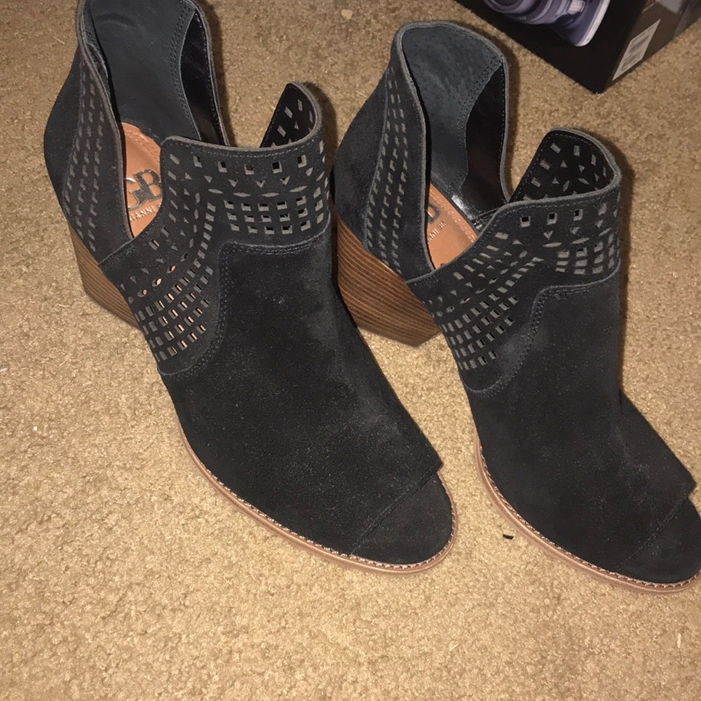 Open toed shoes
